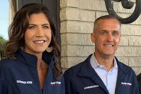 Corey Lewandowski wife