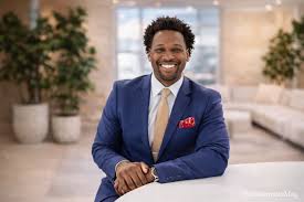 Lorenzo Sewell Net Worth